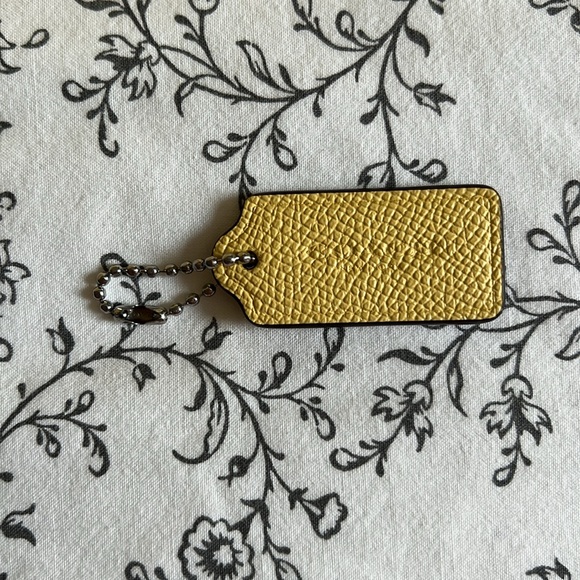 COACH ROWAN SATCHEL BAG WITH SIGNATURE CANVAS STRAP 💛 - Picture 15 of 16